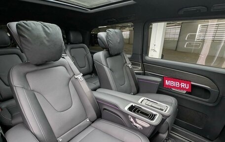 Mercedes-Benz V-Класс, 2024 год, 16 000 000 рублей, 10 фотография