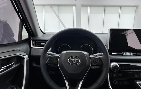 Toyota RAV4, 2020 год, 3 570 000 рублей, 13 фотография