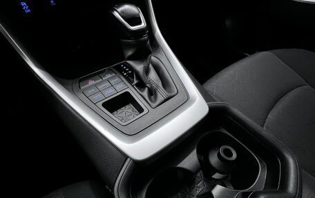 Toyota RAV4, 2020 год, 3 570 000 рублей, 22 фотография
