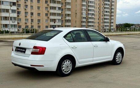 Skoda Octavia, 2019 год, 990 000 рублей, 3 фотография