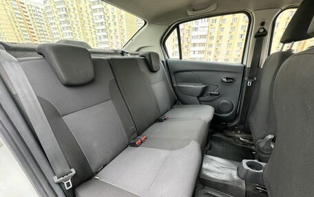 Renault Logan II, 2020 год, 600 000 рублей, 10 фотография