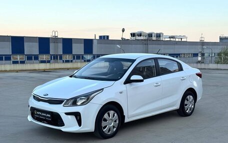 KIA Rio IV, 2019 год, 850 000 рублей, 2 фотография
