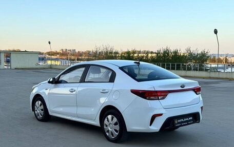 KIA Rio IV, 2019 год, 850 000 рублей, 4 фотография