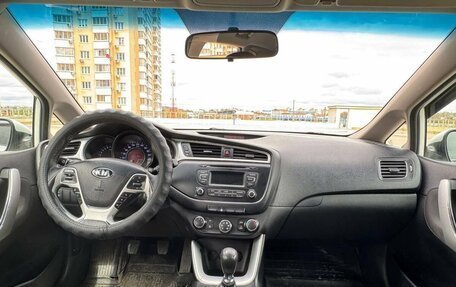KIA cee'd III, 2017 год, 950 000 рублей, 6 фотография