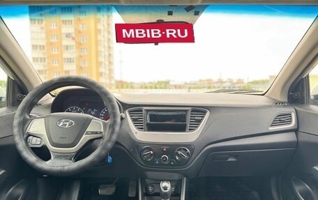 Hyundai Solaris II рестайлинг, 2018 год, 630 000 рублей, 6 фотография