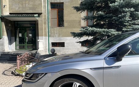 Volkswagen Arteon I, 2019 год, 2 550 000 рублей, 4 фотография