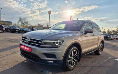 Volkswagen Tiguan II, 2019 год, 1 999 000 рублей, 1 фотография