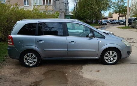 Opel Zafira B, 2008 год, 650 000 рублей, 4 фотография
