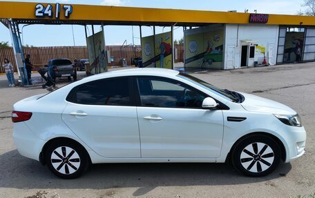 KIA Rio III рестайлинг, 2013 год, 980 000 рублей, 4 фотография