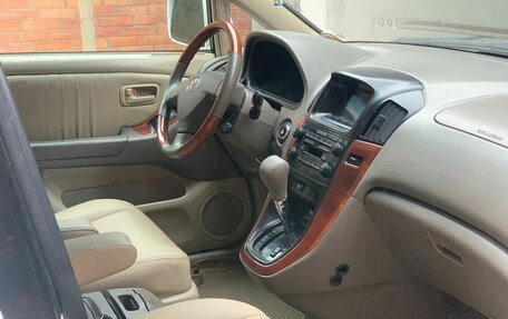 Lexus RX IV рестайлинг, 1999 год, 830 000 рублей, 3 фотография
