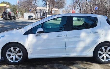 Peugeot 308 II, 2010 год, 700 000 рублей, 4 фотография