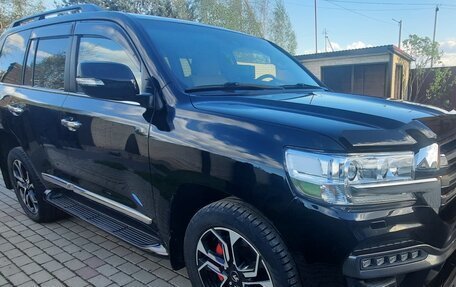 Toyota Land Cruiser 200, 2019 год, 8 650 000 рублей, 5 фотография