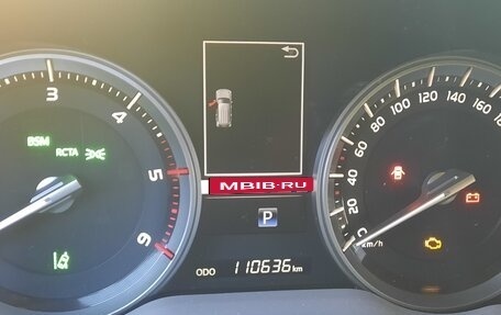 Toyota Land Cruiser 200, 2019 год, 8 650 000 рублей, 15 фотография