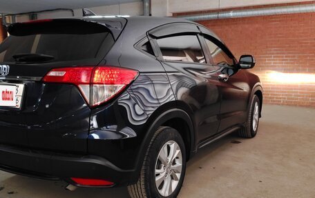 Honda Vezel, 2019 год, 1 710 000 рублей, 2 фотография