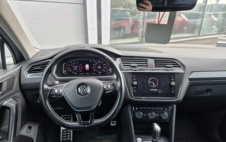 Volkswagen Tiguan II, 2019 год, 1 999 000 рублей, 9 фотография