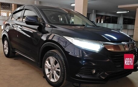 Honda Vezel, 2019 год, 1 710 000 рублей, 5 фотография