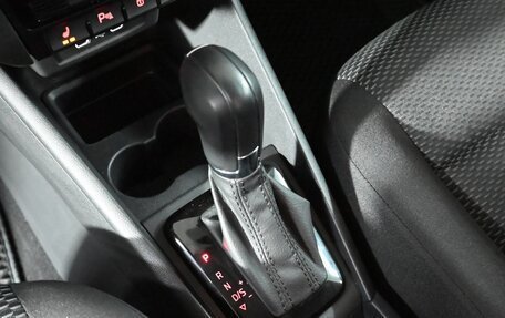 Volkswagen Polo VI (EU Market), 2021 год, 1 600 000 рублей, 16 фотография