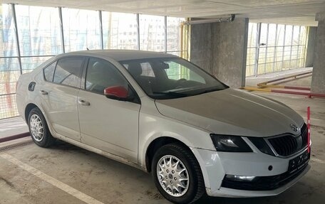 Skoda Octavia, 2019 год, 990 000 рублей, 2 фотография