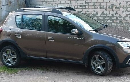 Renault Sandero II рестайлинг, 2019 год, 1 200 000 рублей, 8 фотография