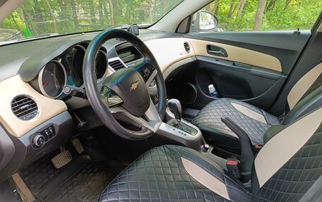 Chevrolet Cruze II, 2011 год, 610 000 рублей, 9 фотография