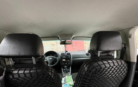 Volkswagen Jetta VI, 2006 год, 665 000 рублей, 3 фотография