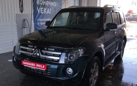 Mitsubishi Pajero IV, 2008 год, 1 610 000 рублей, 2 фотография
