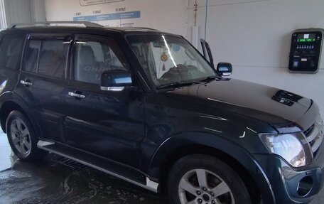 Mitsubishi Pajero IV, 2008 год, 1 610 000 рублей, 10 фотография