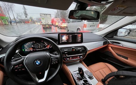 BMW 5 серия, 2021 год, 5 500 000 рублей, 5 фотография