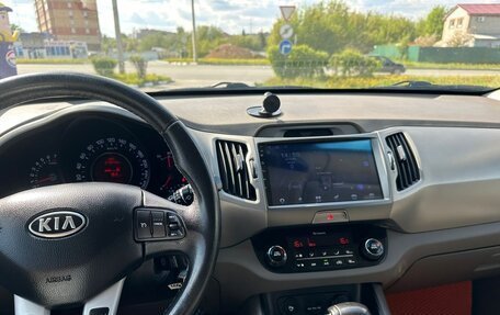 KIA Sportage III, 2011 год, 1 060 000 рублей, 20 фотография