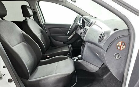 Renault Sandero II рестайлинг, 2015 год, 590 000 рублей, 13 фотография