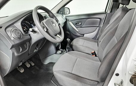 Renault Sandero II рестайлинг, 2015 год, 590 000 рублей, 20 фотография