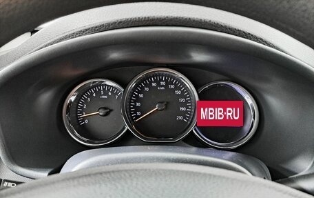 Renault Sandero II рестайлинг, 2015 год, 590 000 рублей, 16 фотография
