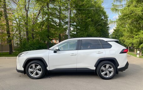 Toyota RAV4, 2020 год, 3 090 000 рублей, 4 фотография