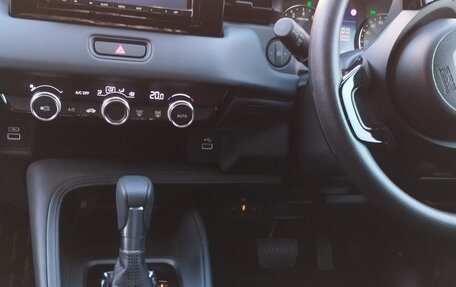 Honda Vezel, 2021 год, 2 680 000 рублей, 1 фотография