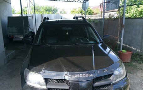 Mitsubishi Outlander III рестайлинг 3, 2006 год, 490 000 рублей, 1 фотография