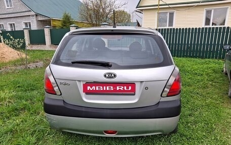 KIA Rio II, 2006 год, 550 000 рублей, 3 фотография