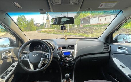 Hyundai Solaris II рестайлинг, 2012 год, 780 000 рублей, 5 фотография