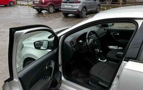 Volkswagen Polo VI (EU Market), 2013 год, 835 000 рублей, 11 фотография