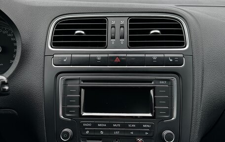 Volkswagen Polo VI (EU Market), 2013 год, 835 000 рублей, 23 фотография