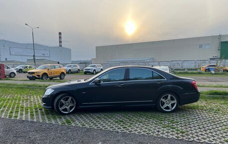 Mercedes-Benz S-Класс, 2013 год, 2 550 000 рублей, 2 фотография