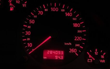 Audi A6, 1999 год, 560 000 рублей, 13 фотография