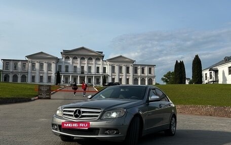 Mercedes-Benz C-Класс, 2008 год, 1 200 000 рублей, 2 фотография