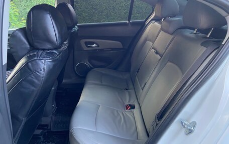 Chevrolet Cruze II, 2010 год, 780 000 рублей, 22 фотография