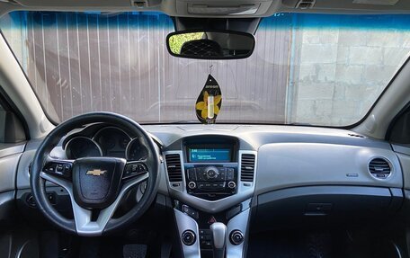 Chevrolet Cruze II, 2010 год, 780 000 рублей, 27 фотография