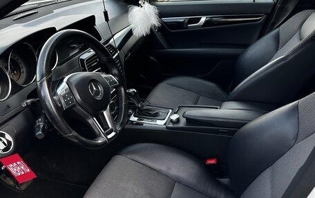 Mercedes-Benz C-Класс, 2011 год, 1 820 000 рублей, 12 фотография