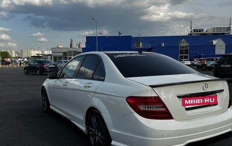 Mercedes-Benz C-Класс, 2011 год, 1 820 000 рублей, 11 фотография