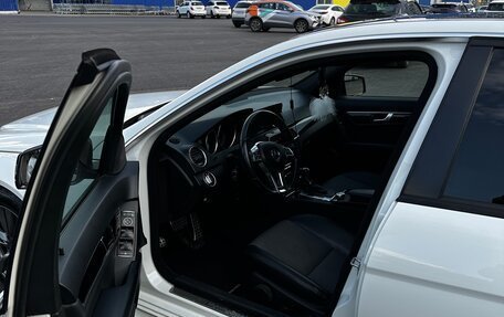 Mercedes-Benz C-Класс, 2011 год, 1 820 000 рублей, 14 фотография