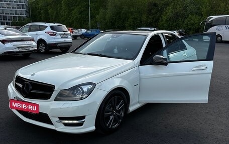 Mercedes-Benz C-Класс, 2011 год, 1 820 000 рублей, 20 фотография