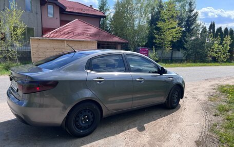KIA Rio III рестайлинг, 2013 год, 940 000 рублей, 7 фотография