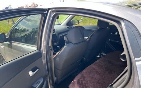 KIA Rio III рестайлинг, 2013 год, 940 000 рублей, 6 фотография